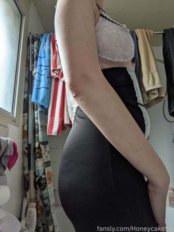 Honeycake93 - Fansly - 25 Nov, 2021 11
