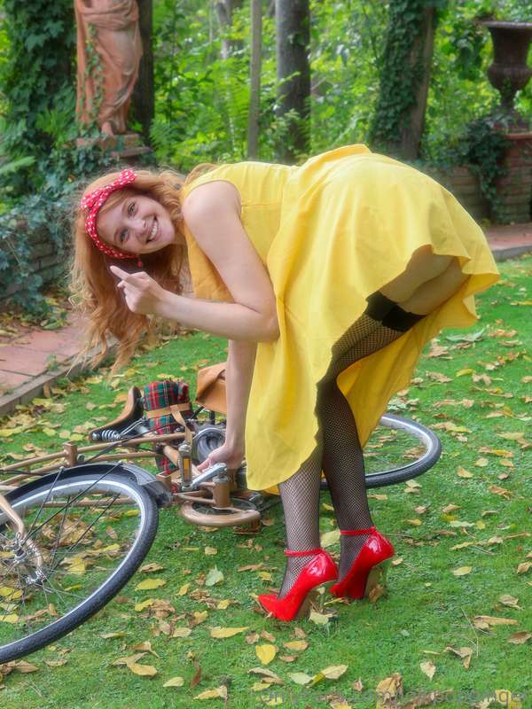 This morning I left the house in a hurry and I didn't wear p.. 2