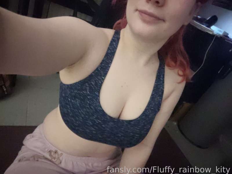 Fluffy_Rainbow_Kity - Fansly - 16 Jan, 2022