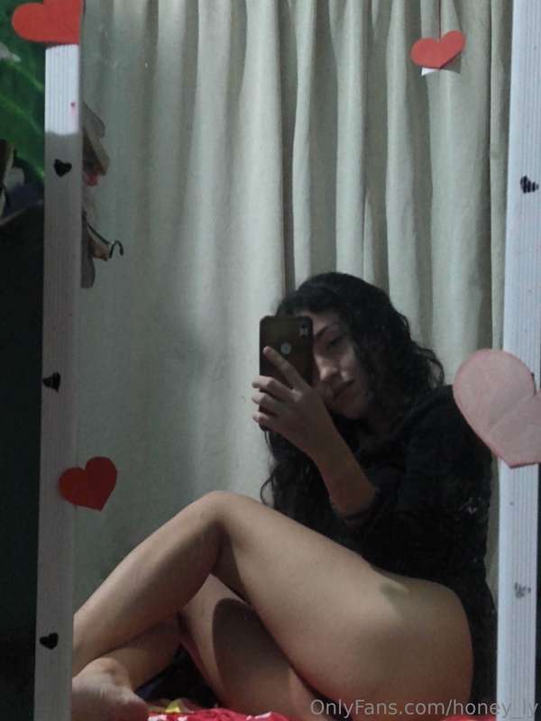 I need you to be here, with me. We can chat? 🥺  Necesito que.. 1
