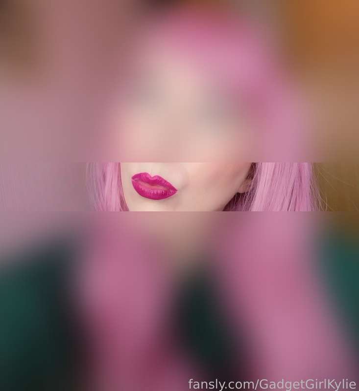 Gadgetgirlkylie - Fansly - 16 Jan, 2024