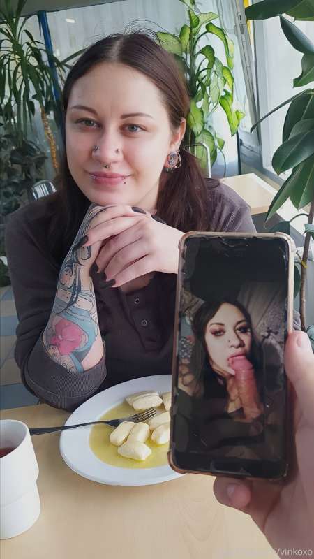 We're on a date. Which scenario would you like more? 1 or 2?..