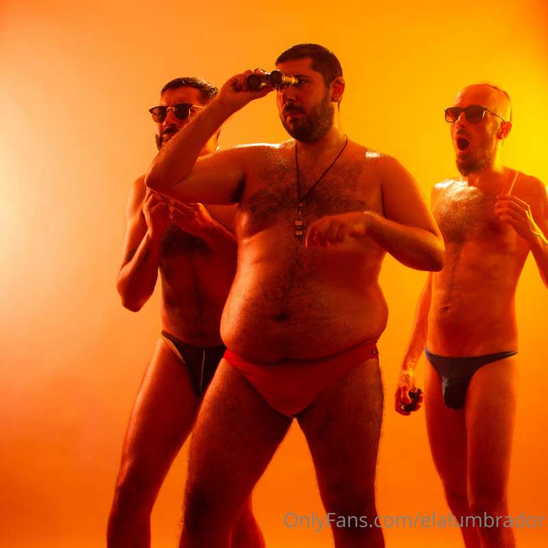 Studio Photoshoot. Summer vibes. At the beach with my friend.. 9