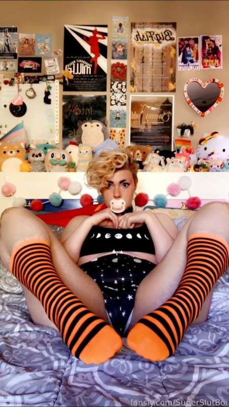 Superslutboi - Fansly - 25 Oct, 2021 16