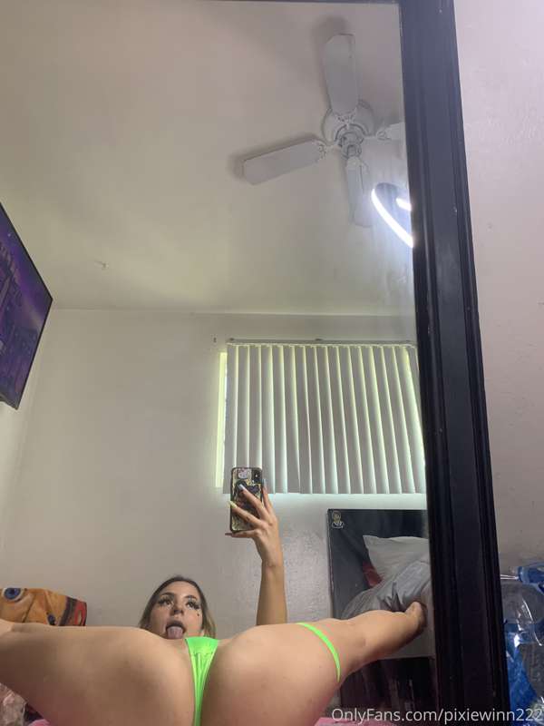 check ur messages for the full nude of me with my legs wide ..