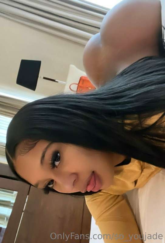 Whos the best ASS EATER? 👀