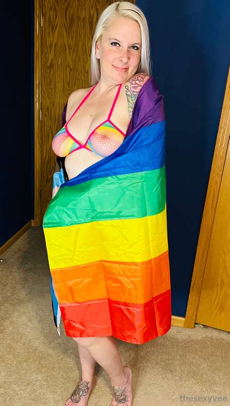 It’s officially pride month! Here’s to hoping I can find som.. 2