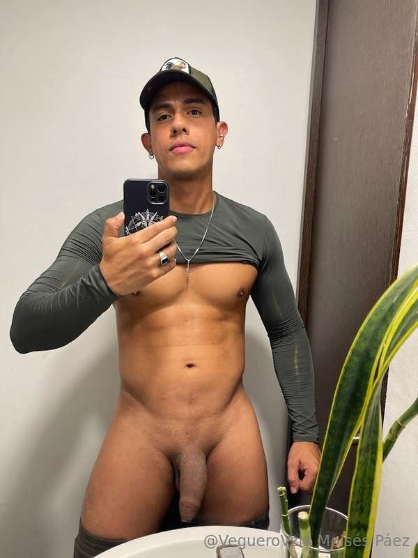 Veguerovzla - Onlyfans - 16 Mar, 2024