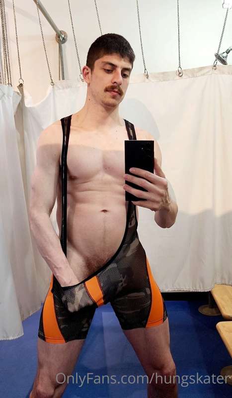 Who wants to wrestle? My cock might come out though 😜 2
