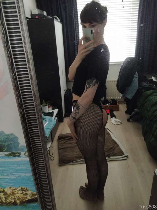 Hi everyone :) 

Wanted to try something a bit different for.. 3