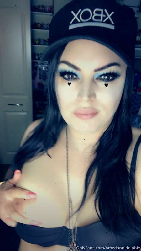Titty Action 😘 2