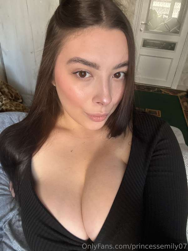 Black Is My Favourite Color🥰 3