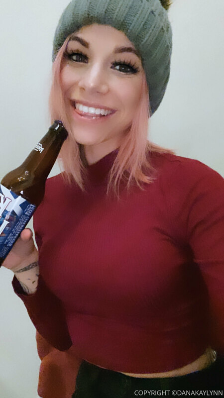 Cheers ? play with me babe! ????? ???? ?? @kaylynnkay