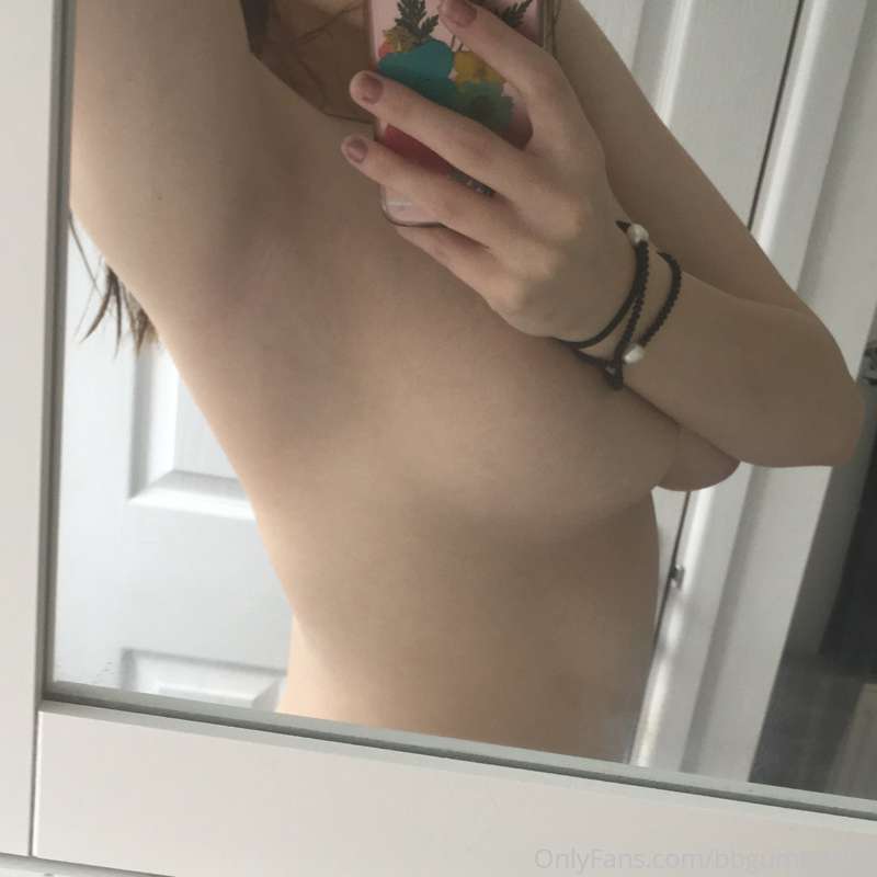 Mirror selfieeee