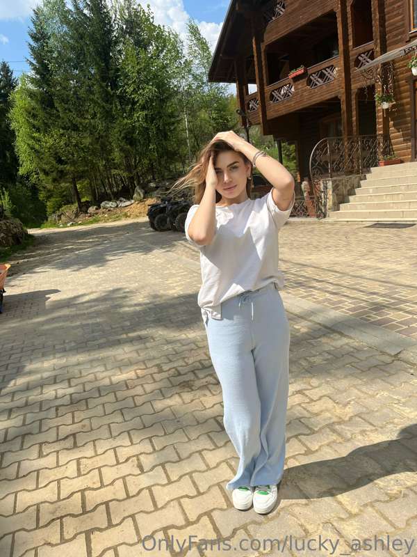 I want to share with you a beautiful sunny day yesterday😍💖 a..