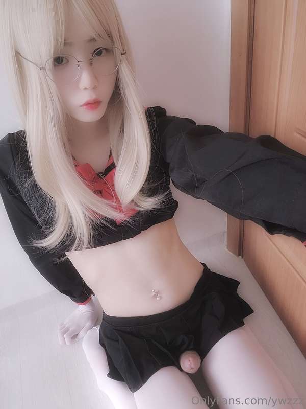 sissy cumdumb >.< 21