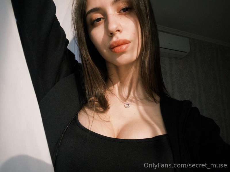 ## 🔥 🔥 🔥 HOT GIRL @iisabella_love🔥 🔥 🔥 This innocent cutie @..