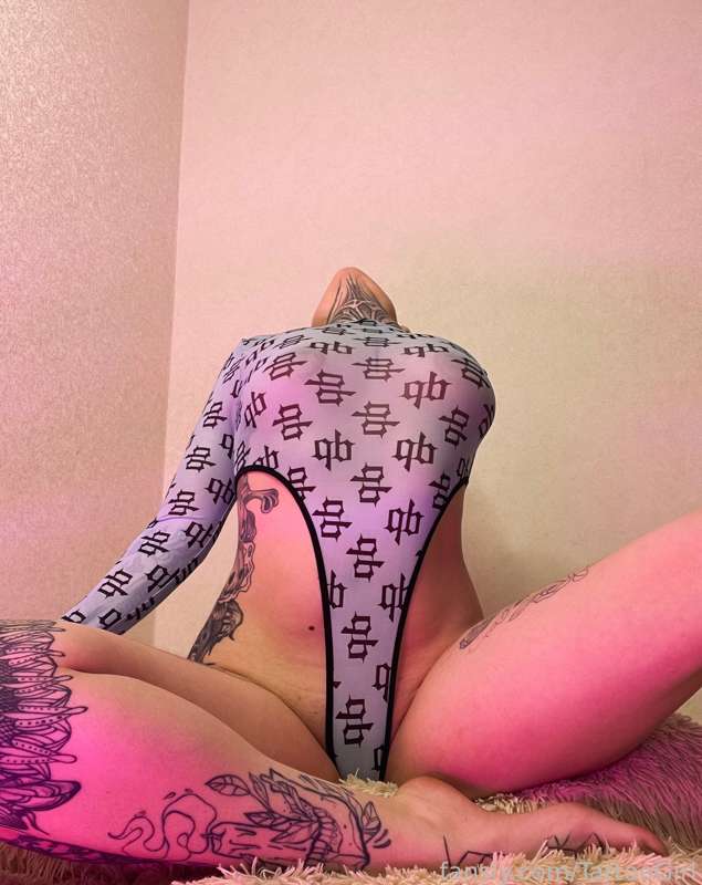 Tattoogirl - Fansly - 13 Aug, 2022