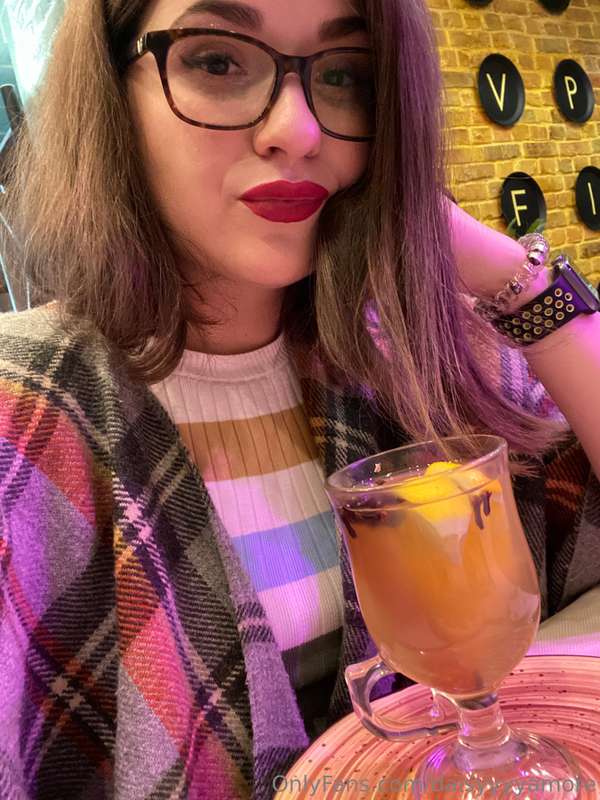 Happy warm Friday ❄️🧣