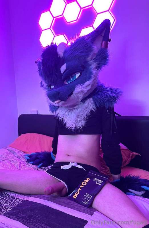 some spicy pictures for u today, hope you like it uwu 1