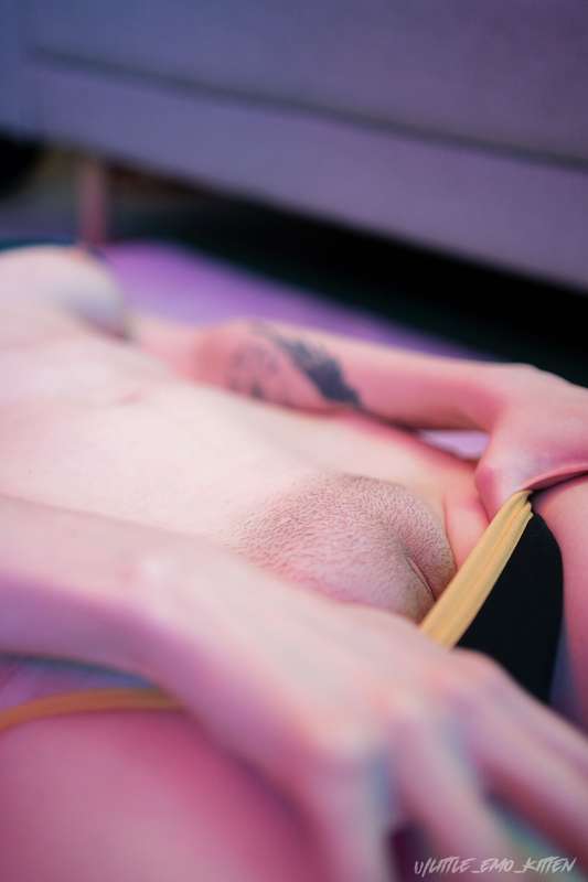 hey! about the last 2 pics, don't worry I'll shave my pussy .. 5