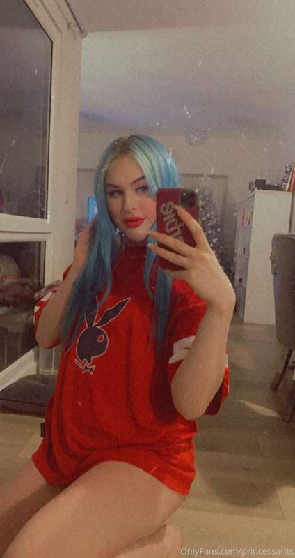 I’ll be your little playgirl