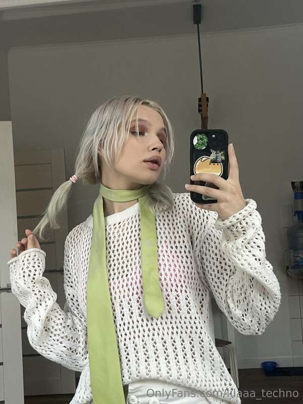 dressed for the future ^^✨