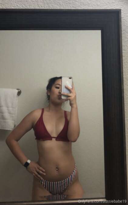 My bestie @asianbbygirl18 just turned 18 and got an OnlyFans..