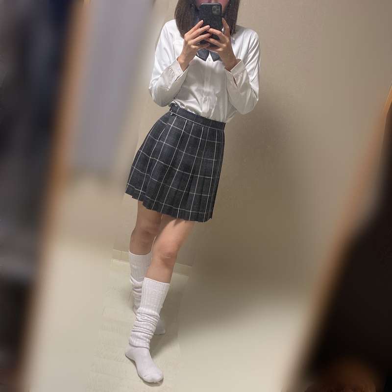 制服で親父狩りされたい奴カモンヌ