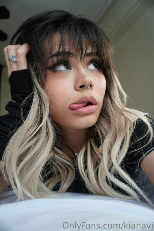 New hair!!! 
I think its rly cute hehe ^~^!! I'm really exci.. 5