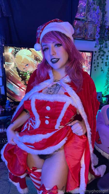 I hope you all had a Merry Christmas and Happy Holiday! 🥰 Sa.. 4
