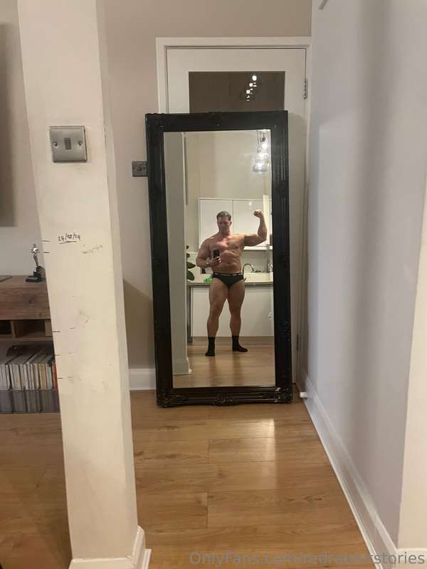 Back to my usual Nest in London! Nice to be back…🥰😎