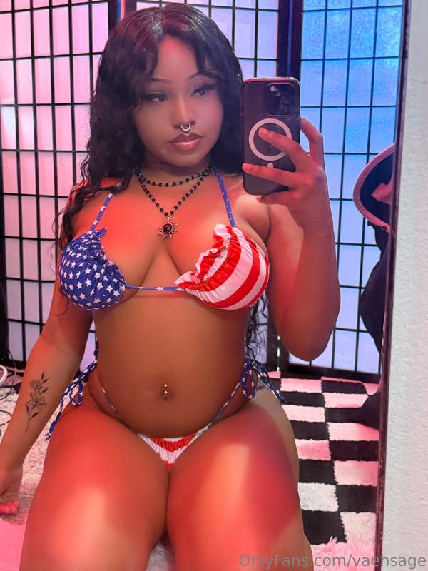 Happy 4th of July what you think of my outfit 
