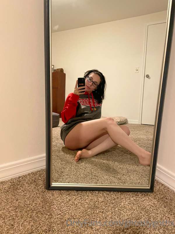 Love baggy sweaters