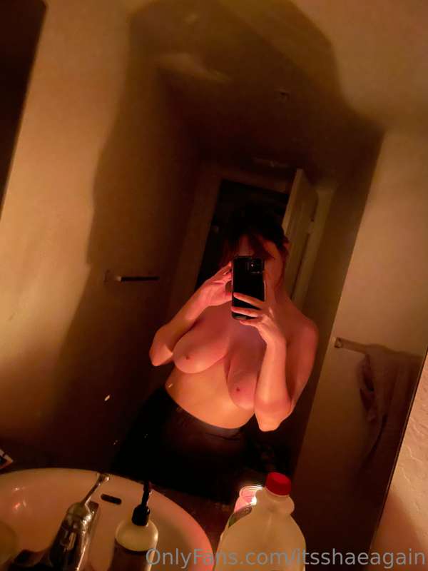 Candle lit boobies curtesy of the hurricane