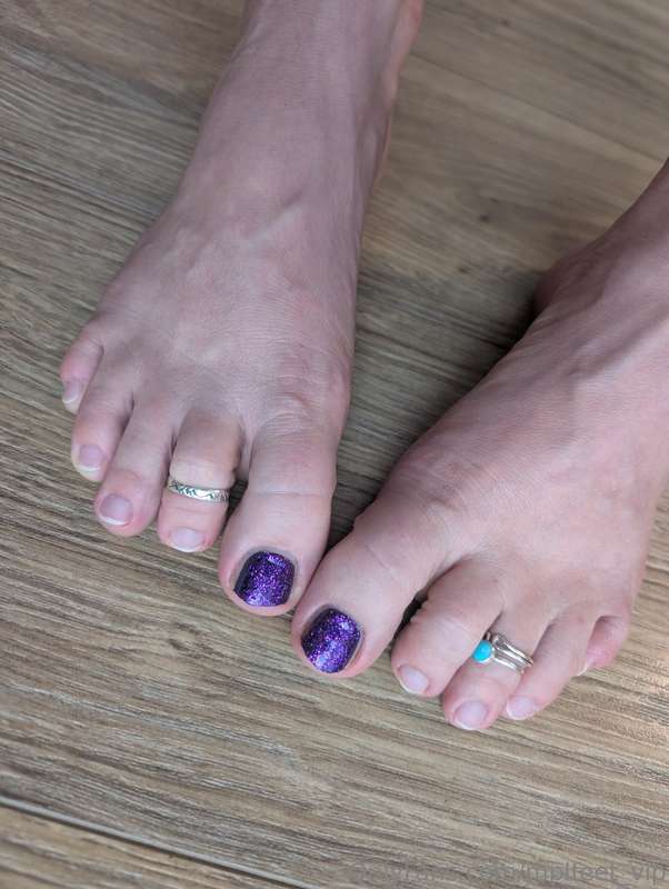 Here is a sneak peek behind my pedicure also... I'll post th.. 4