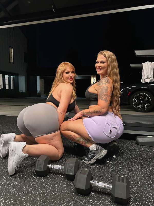 We wanna be DRENCHED in your CUM 💦