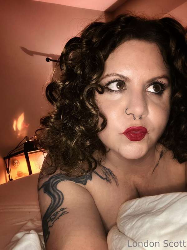 Feelin’ frisky tonight 🔥