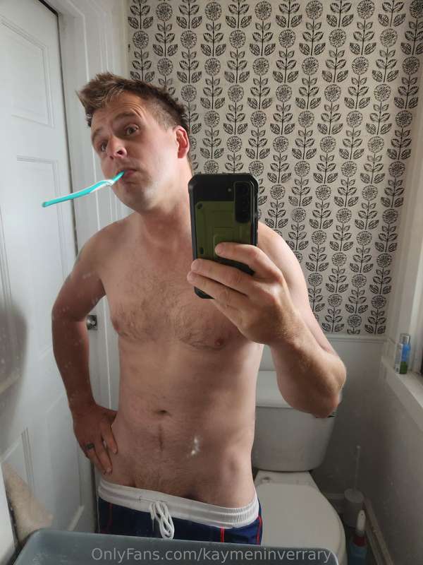 Remember to brush your teeth and watch your face.😊😉 3