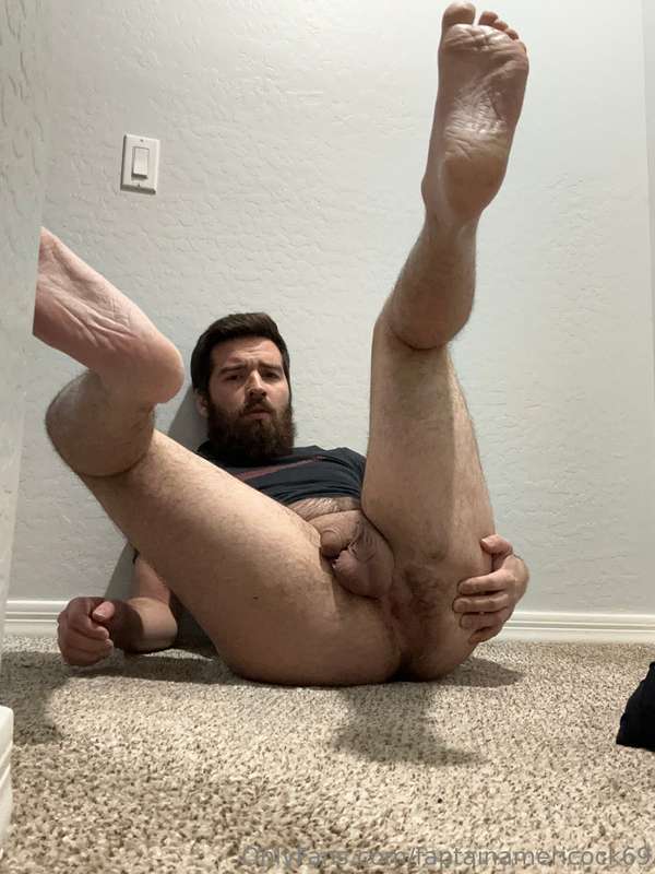 🦶 and 🍑 😘 1