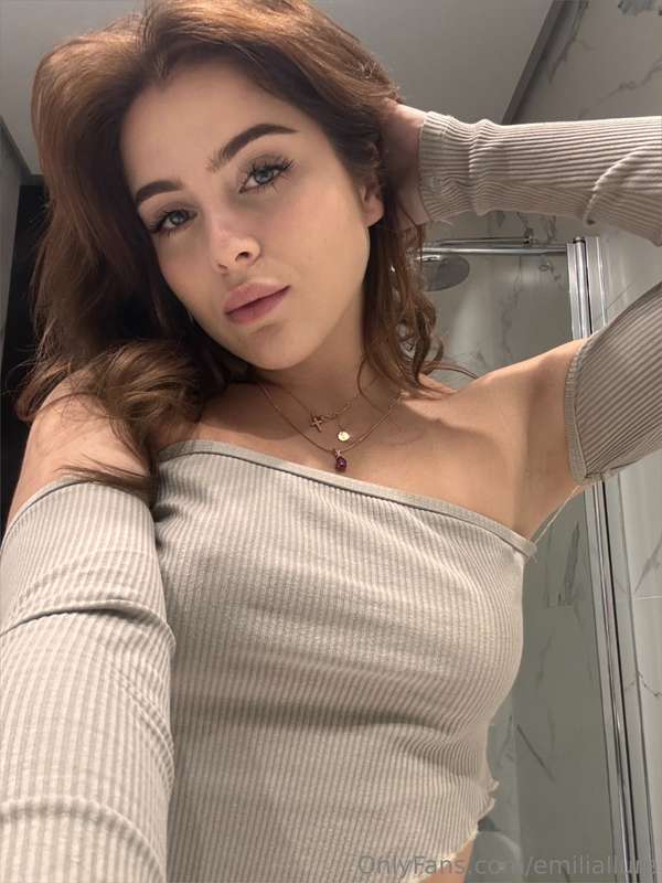 😘