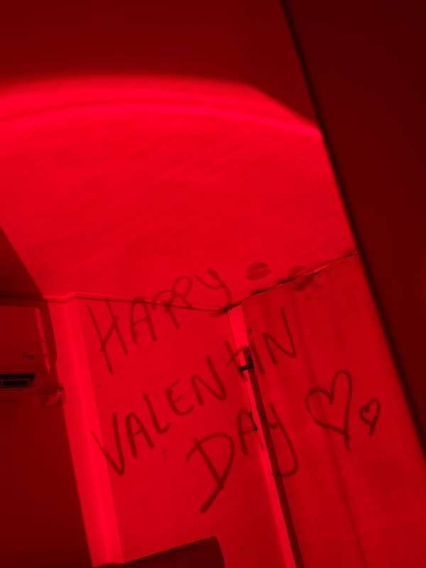 I told them, it's in the air 👰❤️ do you want to be my Valent..