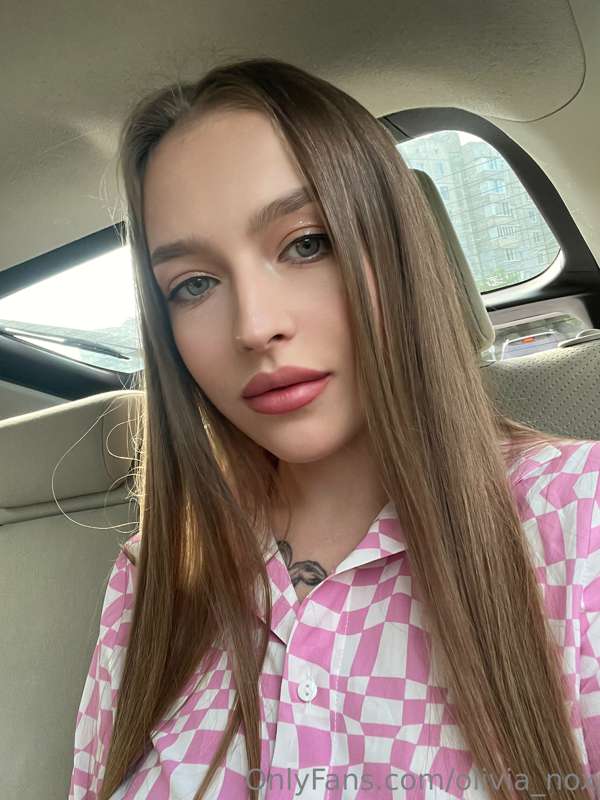 Don't I look cute in here?🎀💌