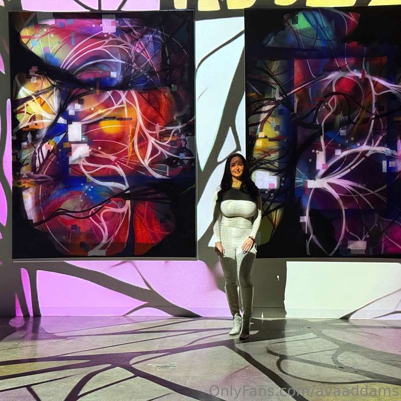 They say art is meant to be admired. I guess that makes me a.. 2