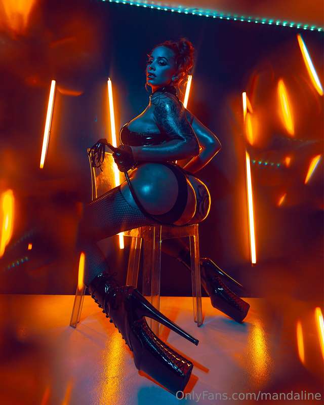 **WEL*****CUM*** to ***MOMMY MISTRESS’ LAIR*** 😈🙌🏻🔥 Be a ***..