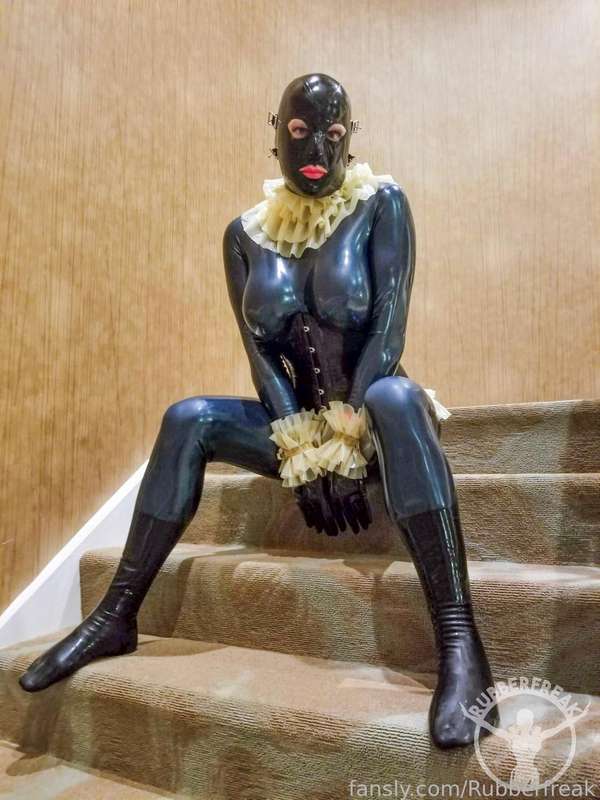 Rubberfreak - Fansly - 19 Apr, 2022 4