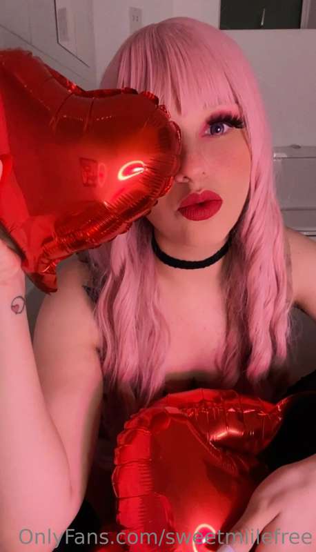 I want you to fill my body with kisses🔥👄