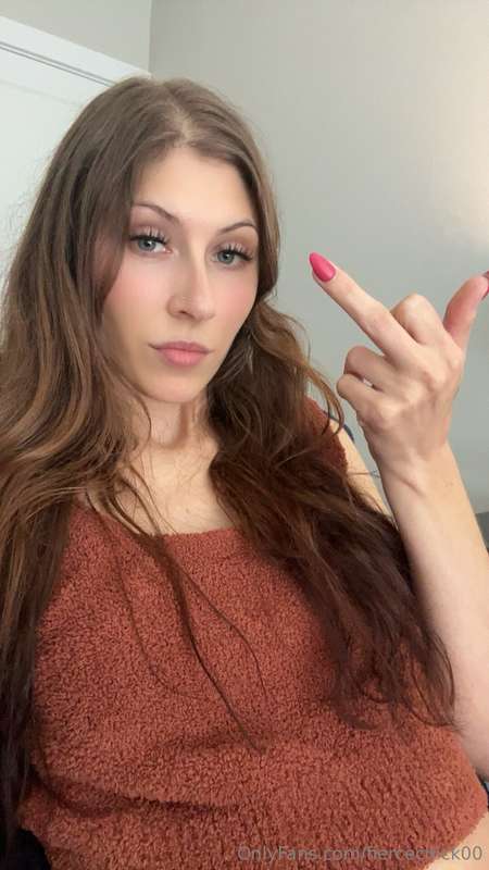 🖕🏼