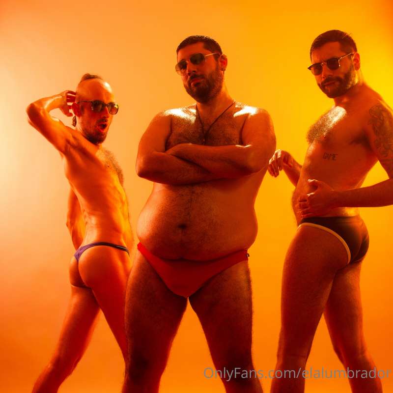 Studio Photoshoot. Summer vibes. At the beach with my friend.. 6