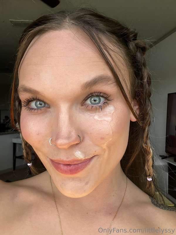 Hot as fuck 🥵 ➡️Cum subscribe @lyssancris 😜 